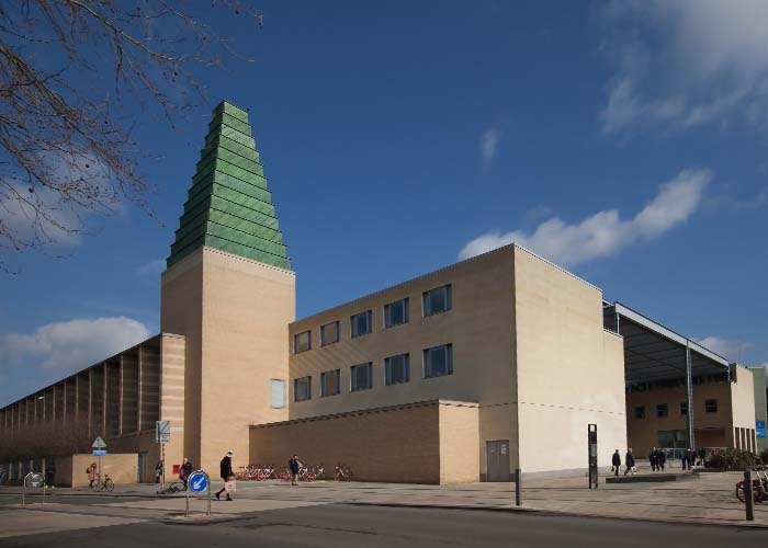 Partenariat HEC Montréal et Université d'Oxford